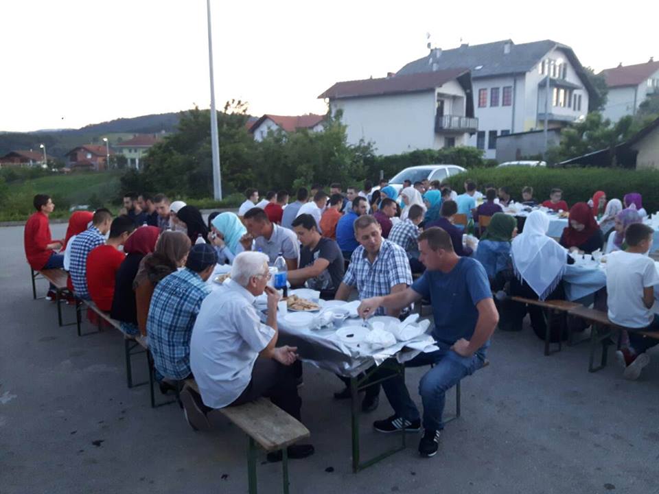 19141940_1705504369489764_1191306056_n