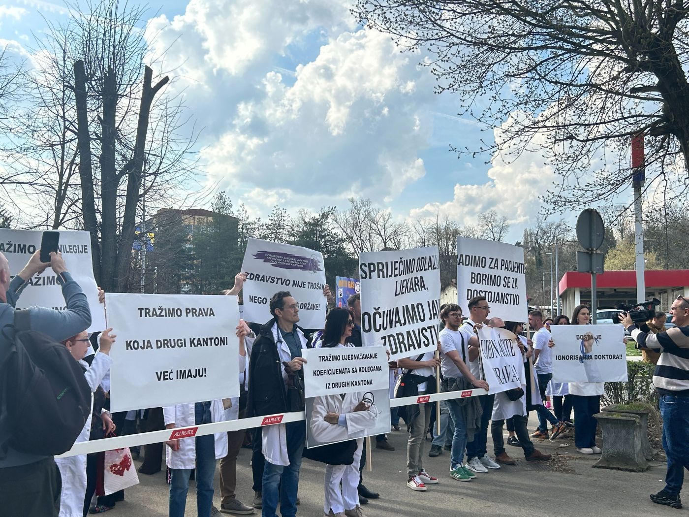 Sindikat doktora medicine i stomatologije dao rok Vladi TK: “15 dana za dogovor ili slijedi štrajk”